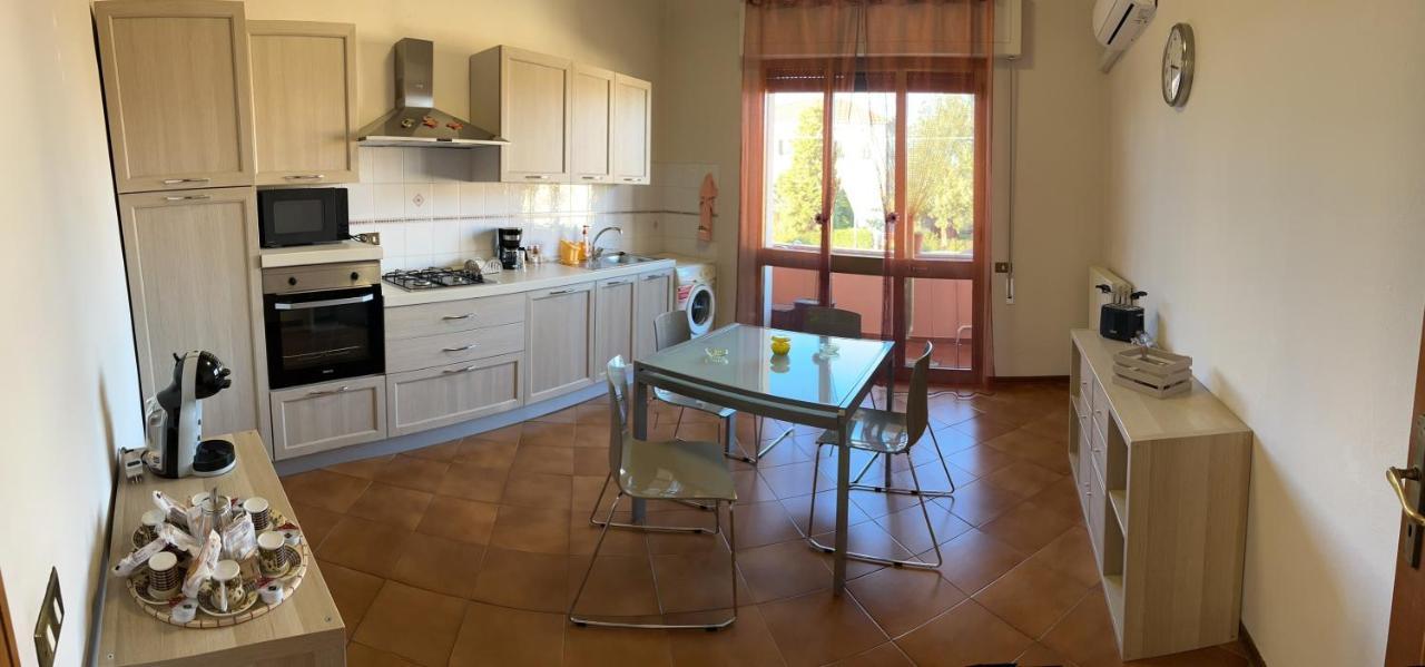 Albi'S House,Terrazza ,Wi-Fi, Parcheggio, Ac Leilighet Lucca Eksteriør bilde