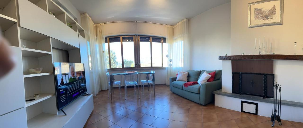 Albi'S House,Terrazza ,Wi-Fi, Parcheggio, Ac Leilighet Lucca Eksteriør bilde