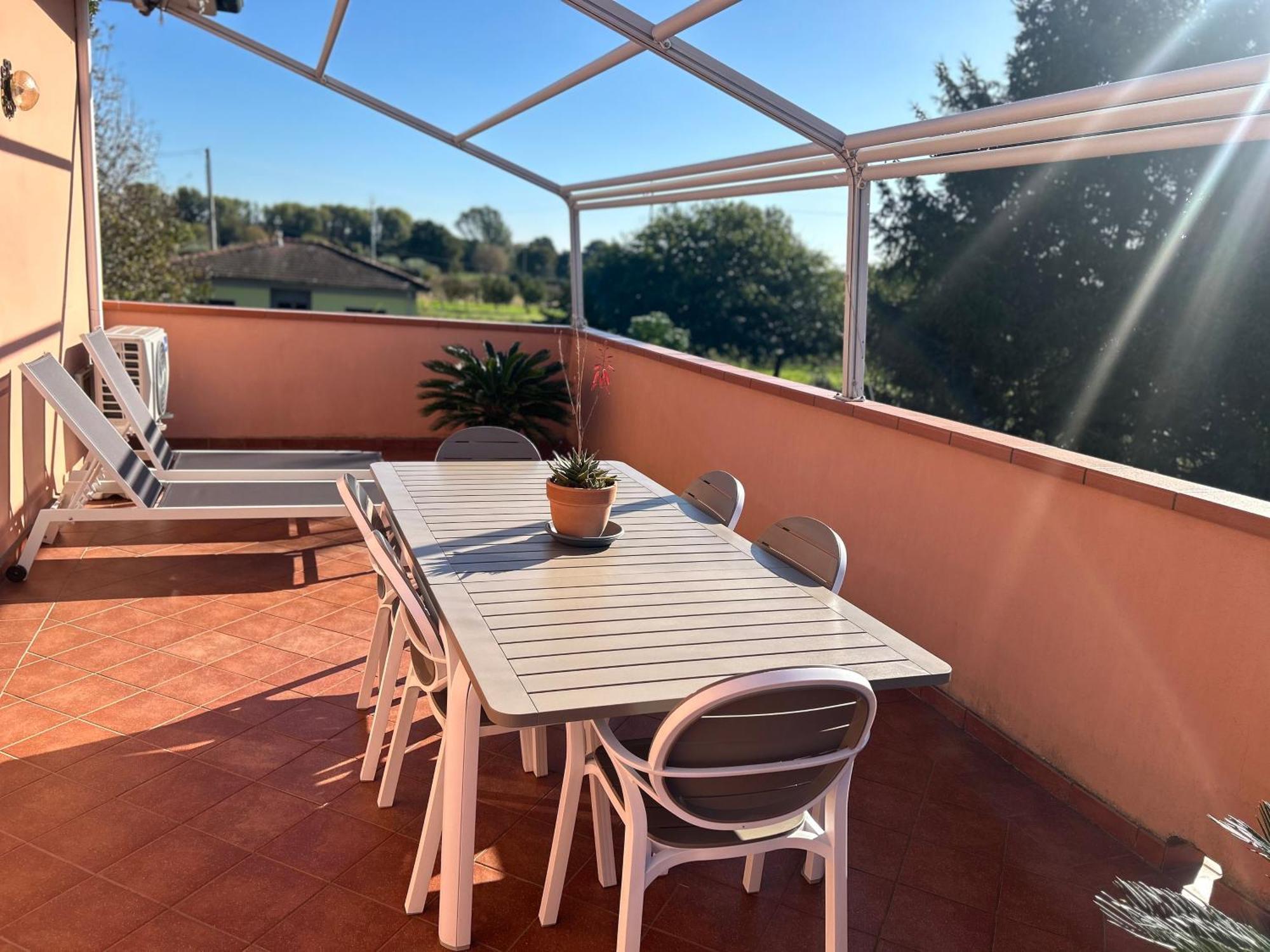 Albi'S House,Terrazza ,Wi-Fi, Parcheggio, Ac Leilighet Lucca Eksteriør bilde